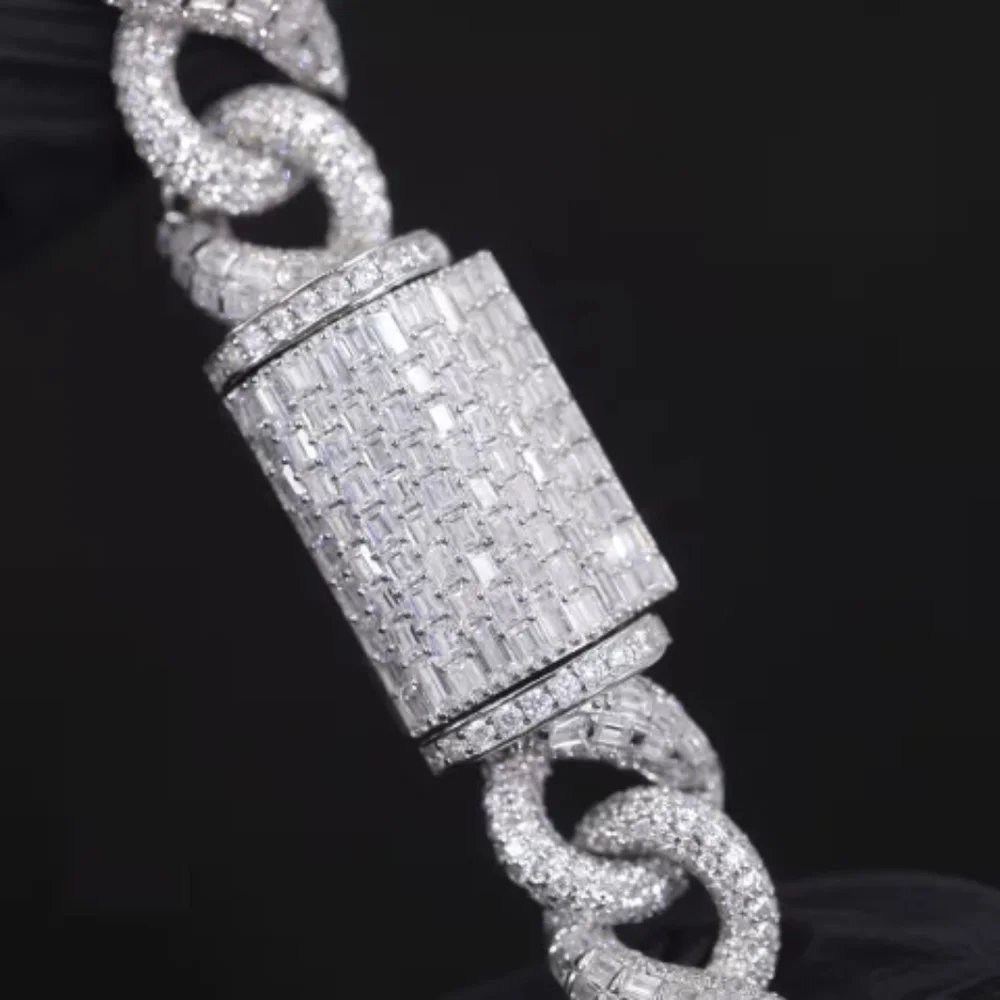 Custom Labmade baguette Infinity Cuban Link - Picture 4 of 4
